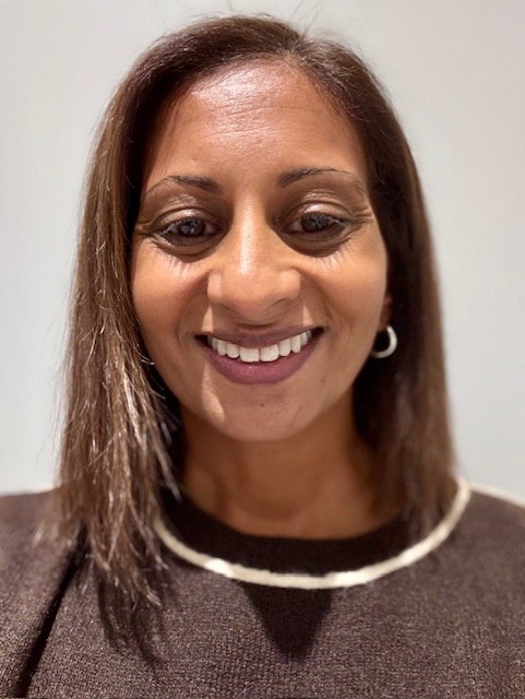 Simki Barr